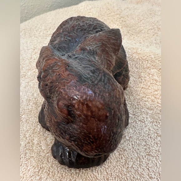 Brown Rabbit Figurine. - Picture 2 of 5